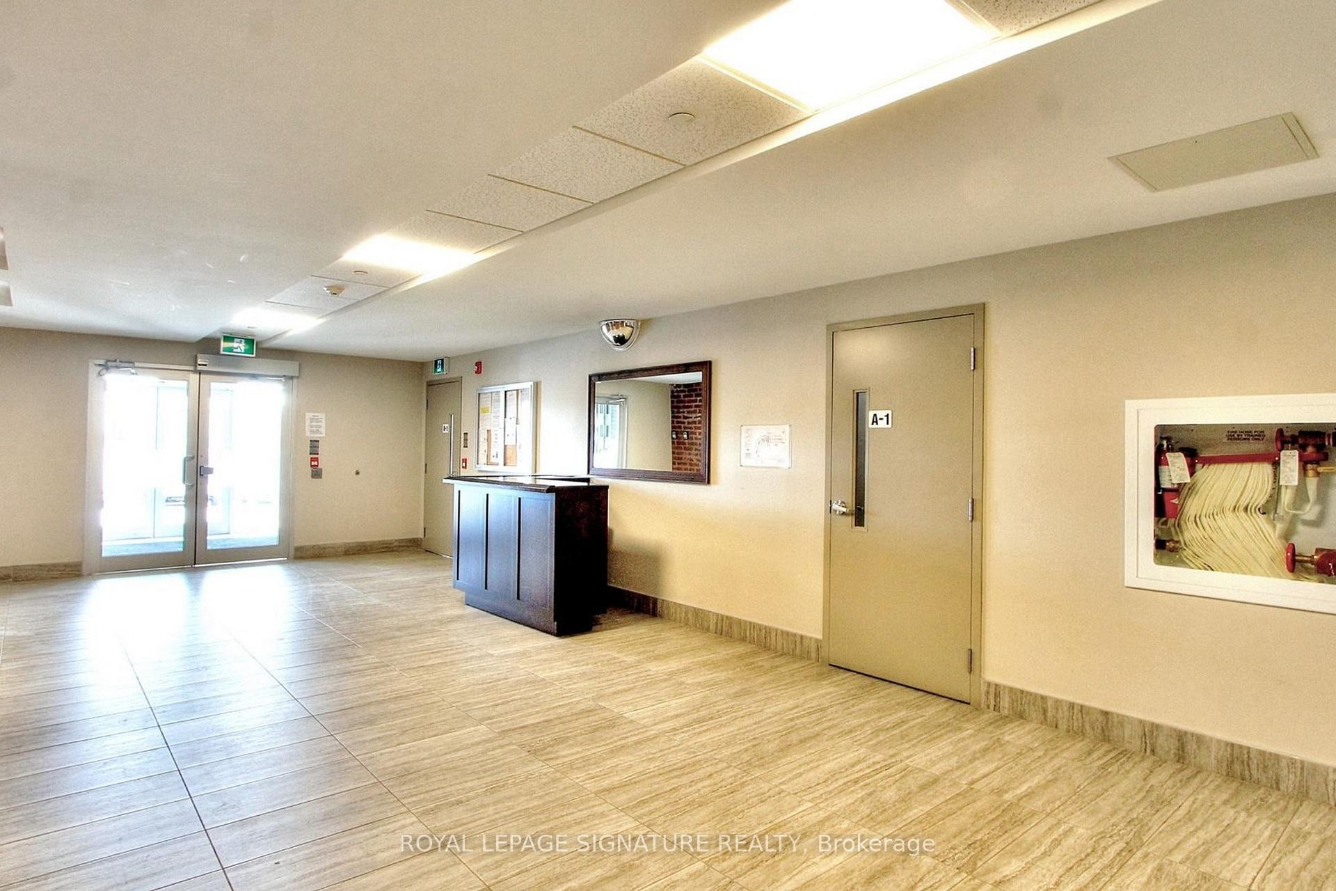 433-7325 Markham Road, Markham, ON - Indoor