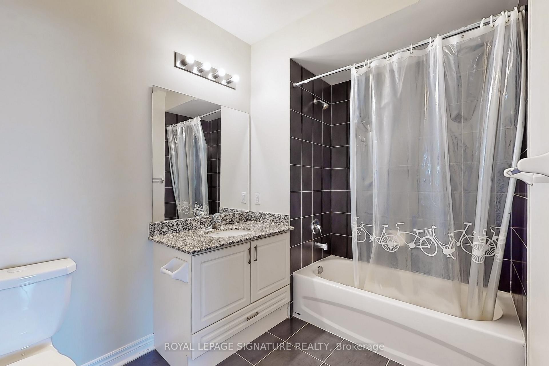 433-7325 Markham Road, Markham, ON - Indoor Photo Showing Bathroom