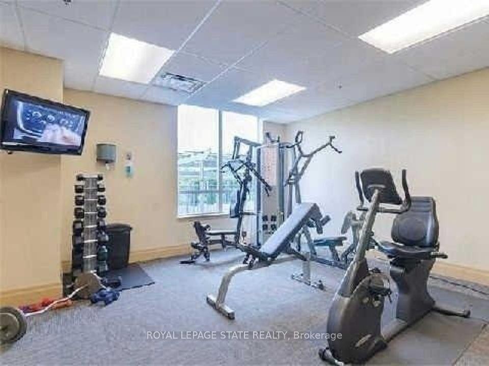 301-2772 Keele Street, Toronto, ON - Indoor Photo Showing Gym Room
