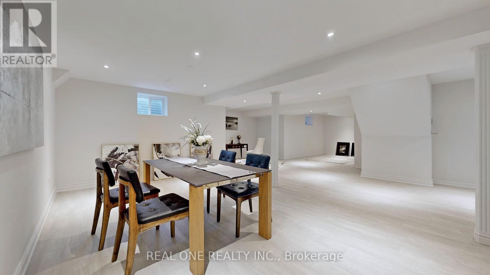 35 Aitken Circle, Markham, ON - Indoor Photo Showing Other Room