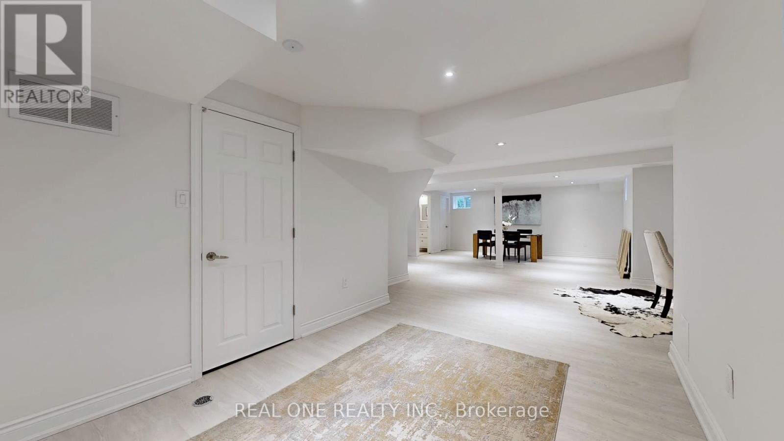 35 Aitken Circle, Markham, ON - Indoor Photo Showing Other Room