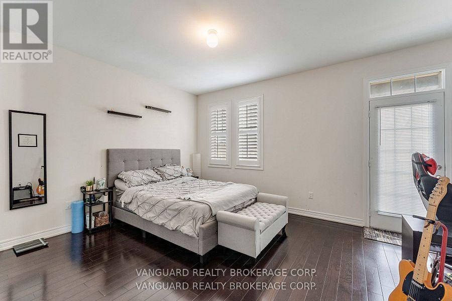 75 Treetops Boulevard, New Tecumseth, ON - Indoor Photo Showing Bedroom