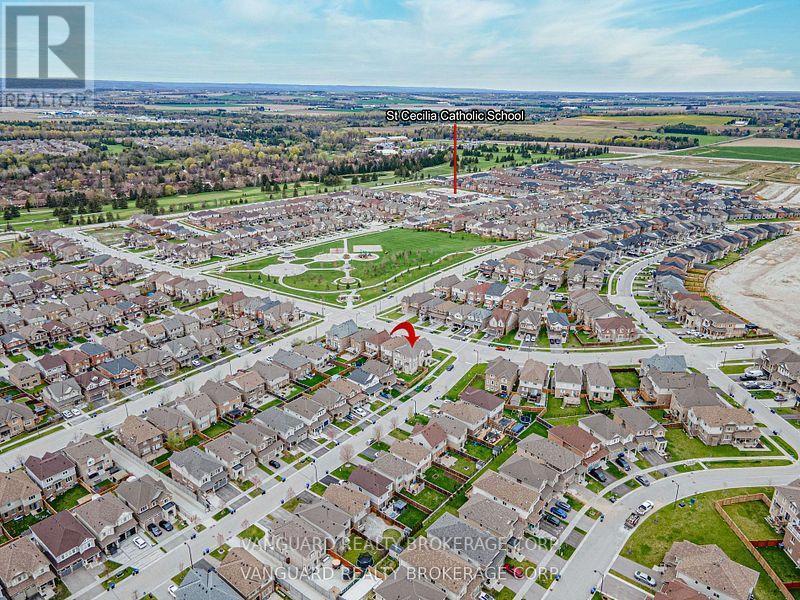 75 Treetops Boulevard, New Tecumseth, ON - Outdoor With View