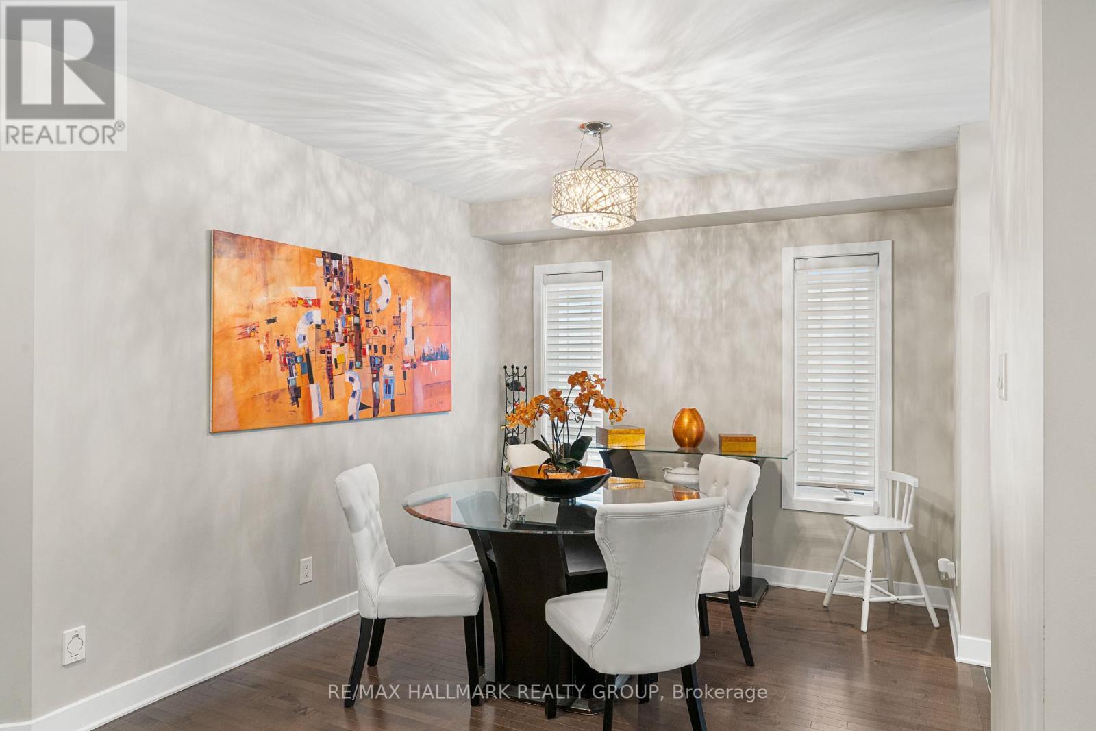 311 Travis Street, Ottawa, ON - Indoor Photo Showing Dining Room