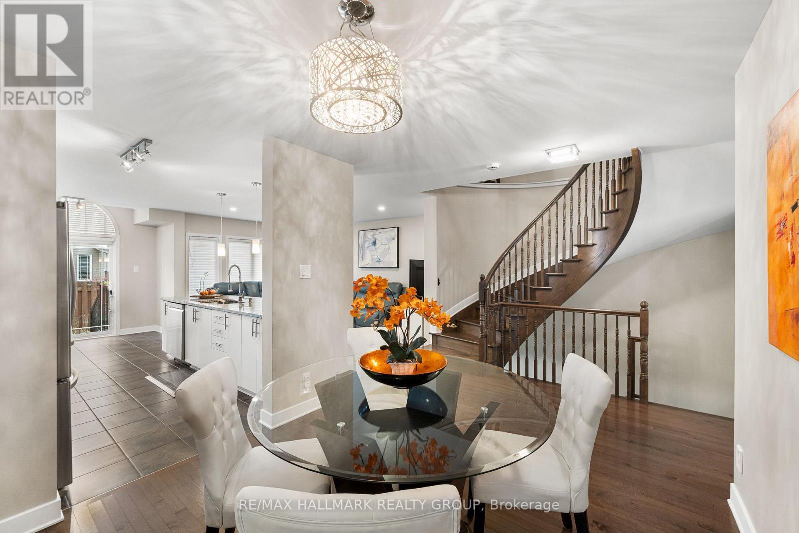 311 Travis Street, Ottawa, ON - Indoor Photo Showing Dining Room