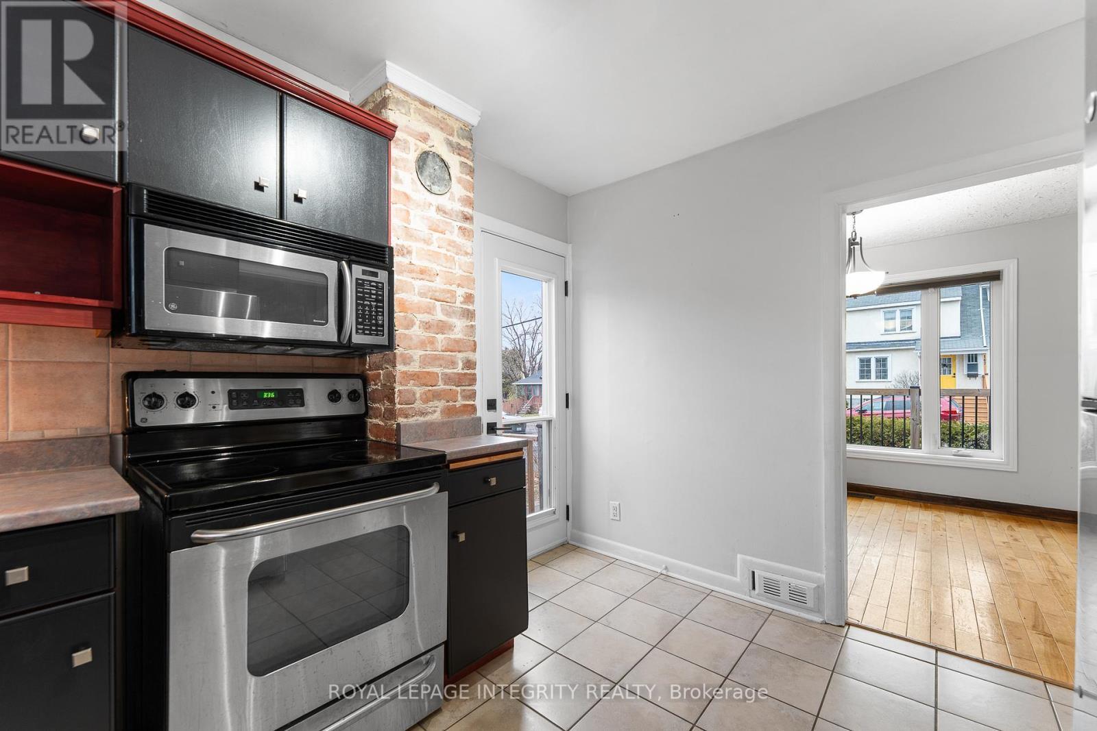 166 Prince Albert Street, Ottawa, ON - Indoor Photo Showing Kitchen
