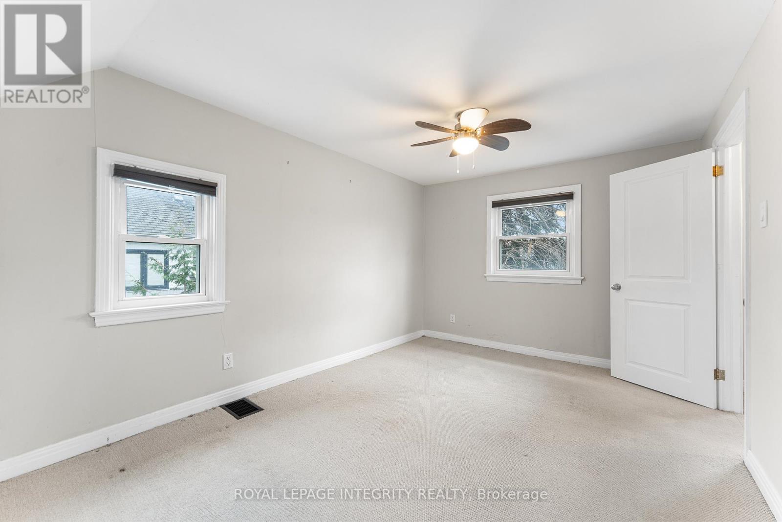 166 Prince Albert Street, Ottawa, ON - Indoor Photo Showing Other Room