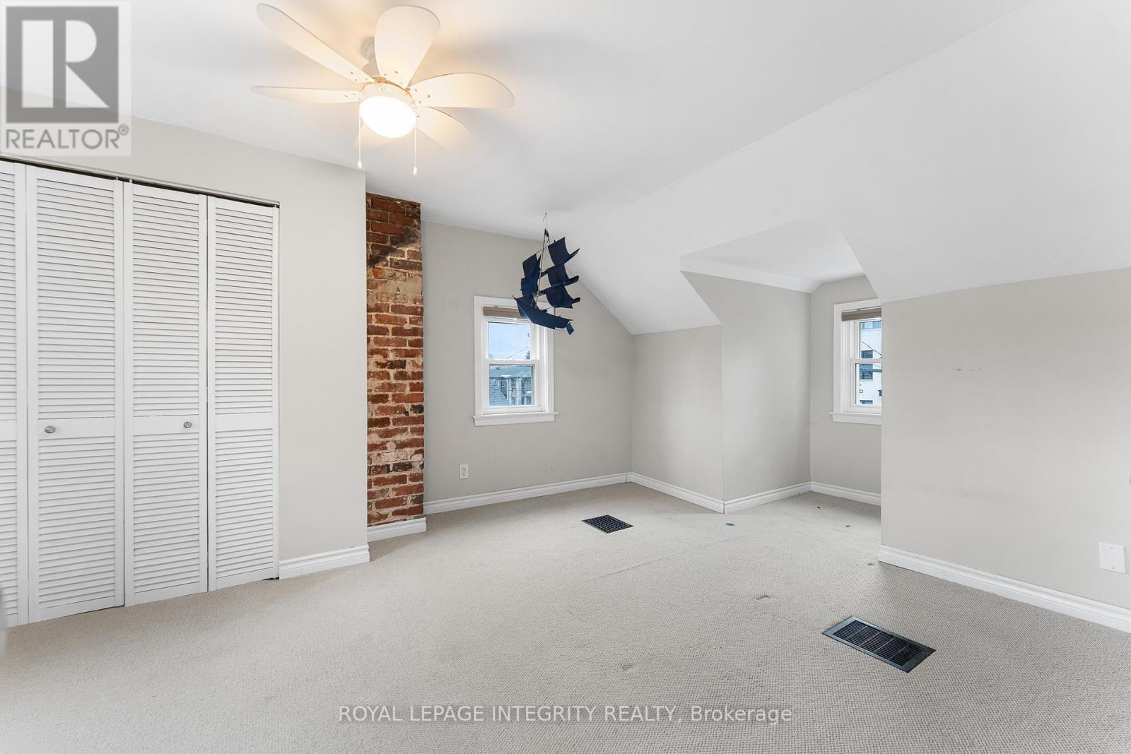 166 Prince Albert Street, Ottawa, ON - Indoor Photo Showing Other Room