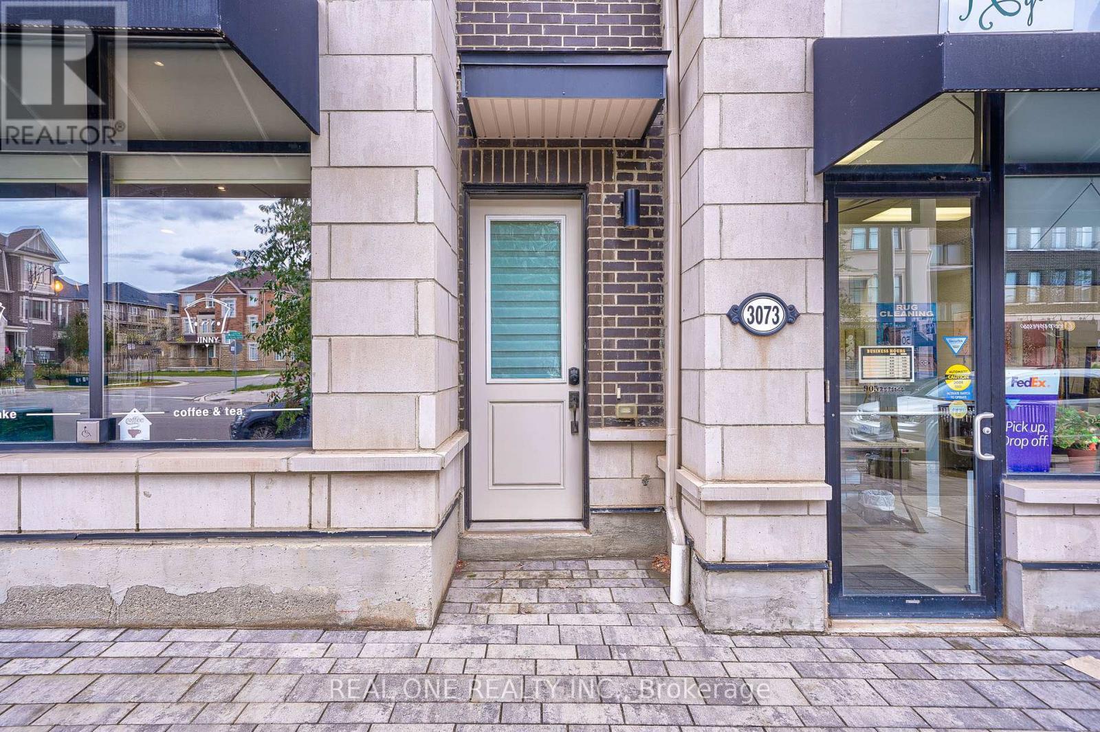 3073 George Savage Avenue, Oakville, ON - Outdoor