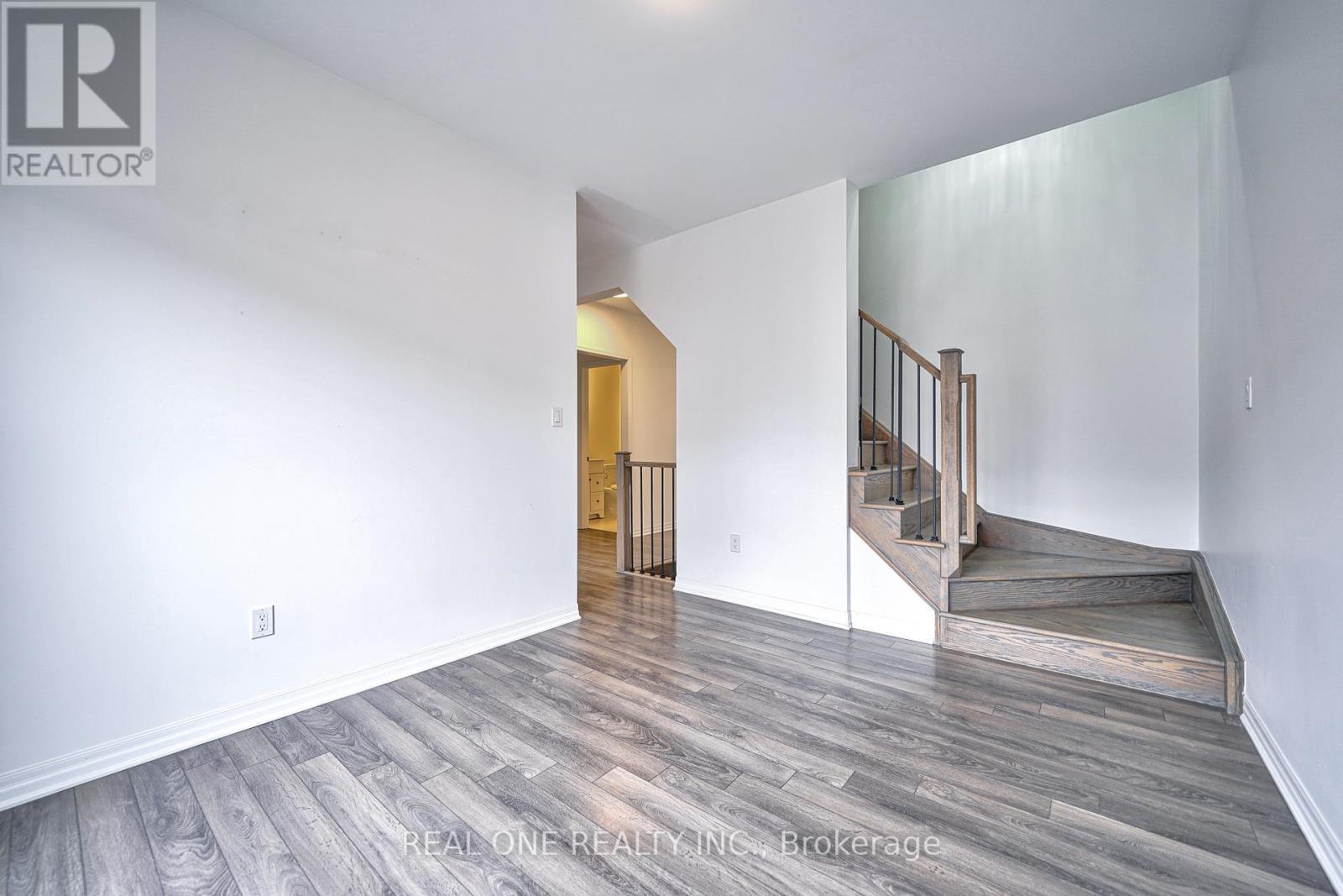 3073 George Savage Avenue, Oakville, ON - Indoor Photo Showing Other Room