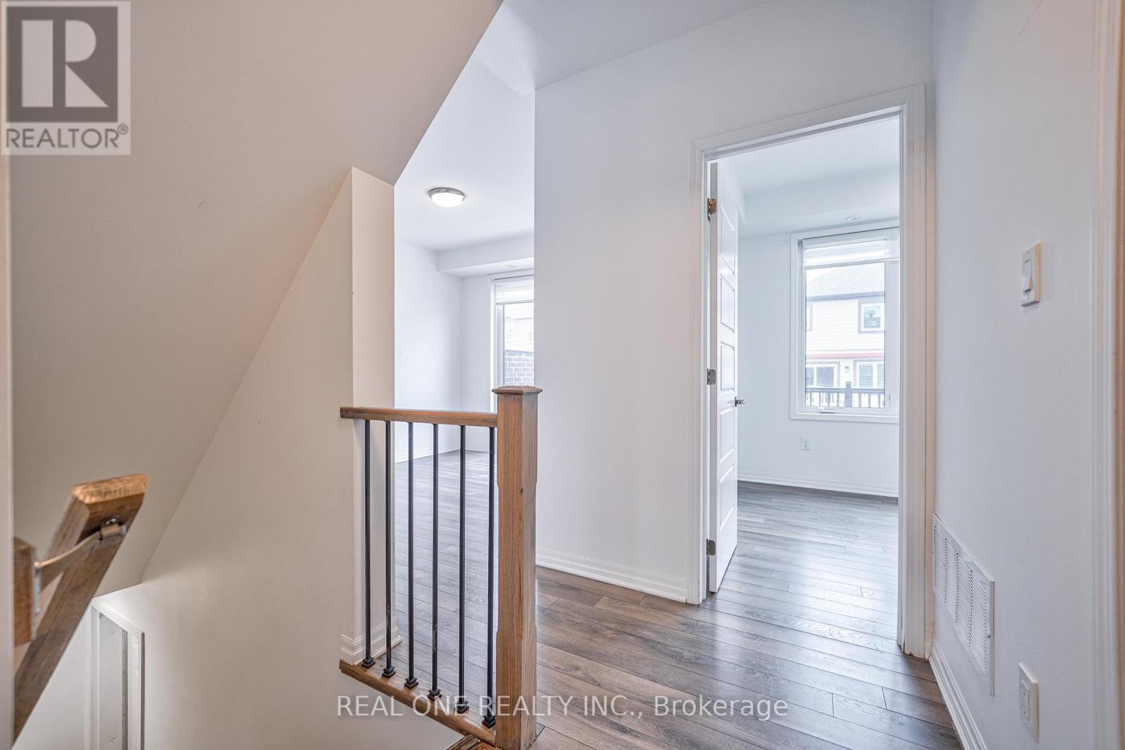 3073 George Savage Avenue, Oakville, ON - Indoor Photo Showing Other Room