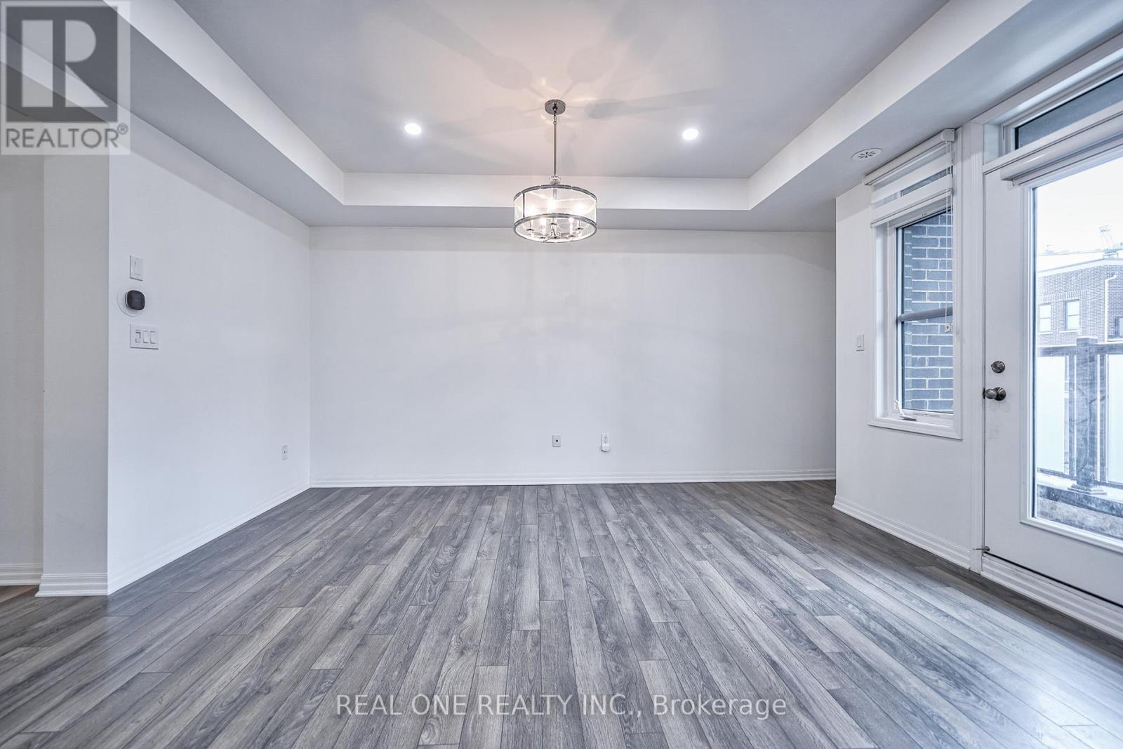 3073 George Savage Avenue, Oakville, ON - Indoor Photo Showing Other Room