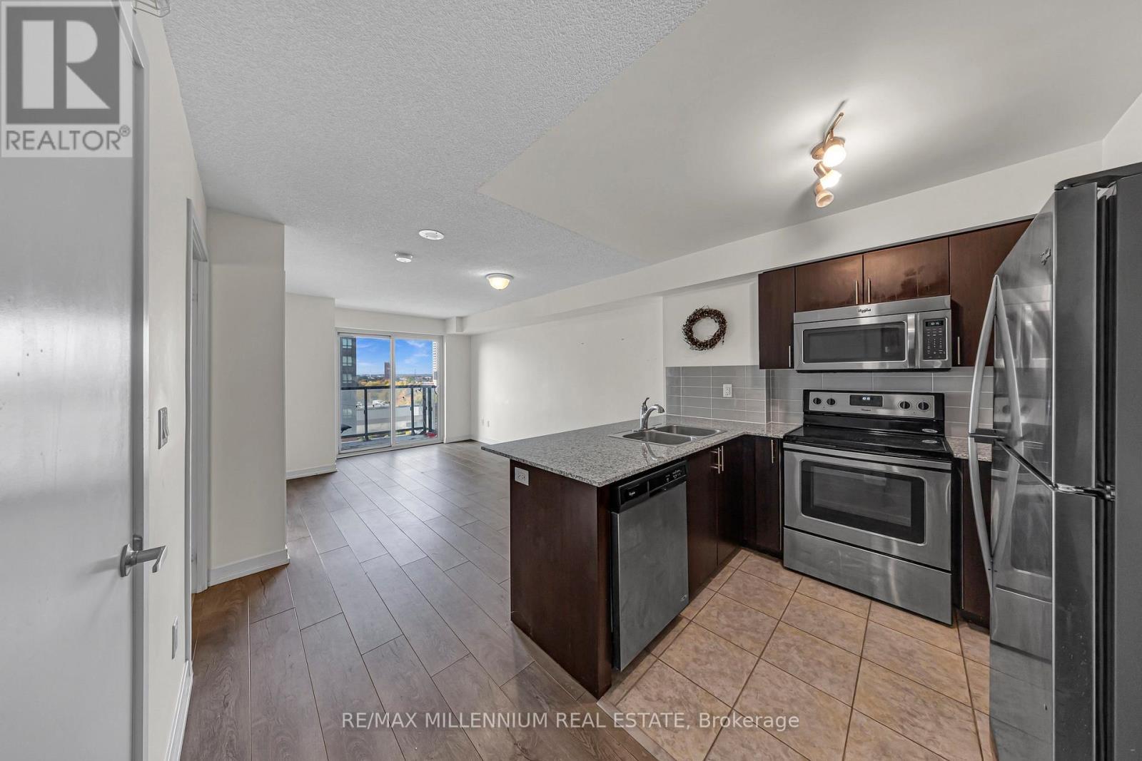 908 - 1410 Dupont Street, Toronto, ON - Indoor Photo Showing Kitchen With Stainless Steel Kitchen With Double Sink