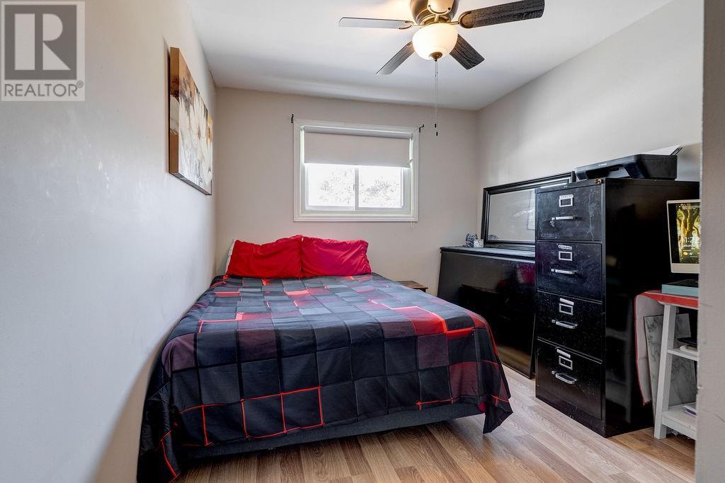 3122 Leo Avenue, Val Caron, ON - Indoor Photo Showing Bedroom