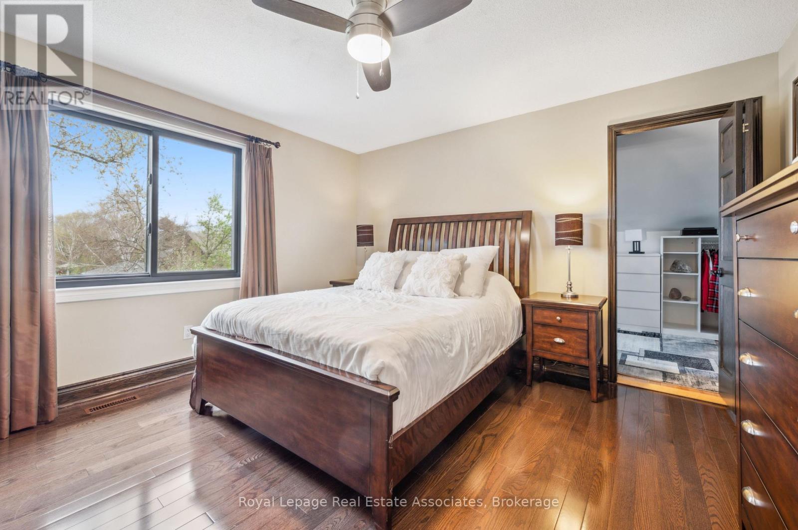 1702 Carrington Road, Mississauga, ON - Indoor Photo Showing Bedroom