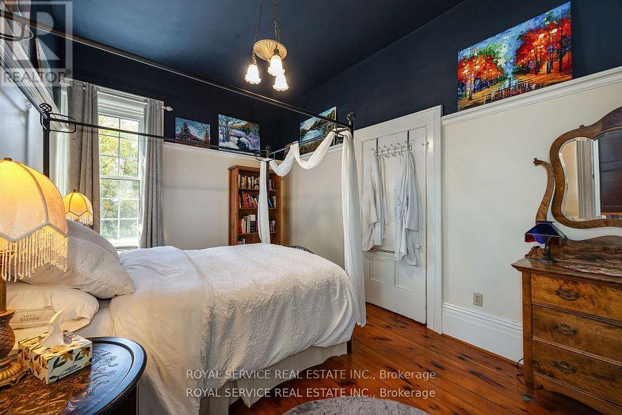60 King Street W, Cavan Monaghan (Millbrook Village), ON - Indoor Photo Showing Bedroom