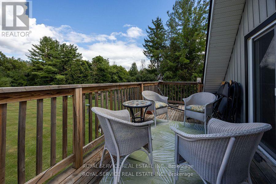 60 King Street W, Cavan Monaghan (Millbrook Village), ON - Outdoor With Deck Patio Veranda With Exterior