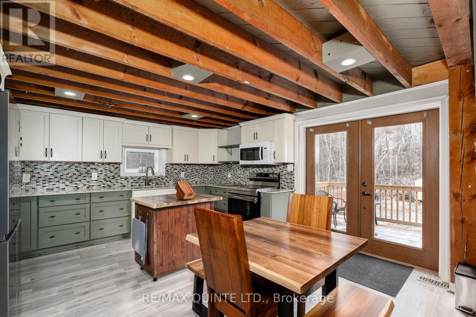 20 Thompson Road, Centre Hastings, ON - Indoor