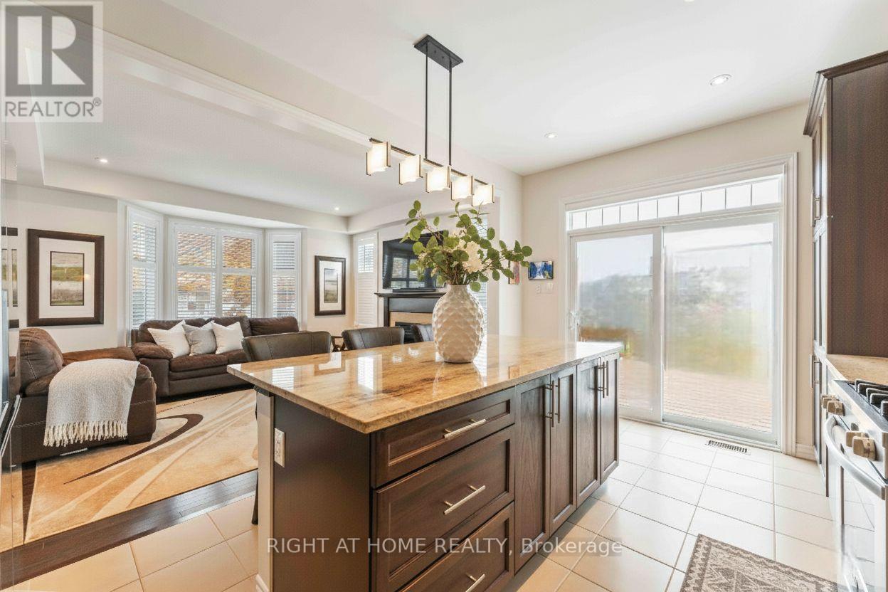 369 Autumnfield Street, Ottawa, ON - Indoor