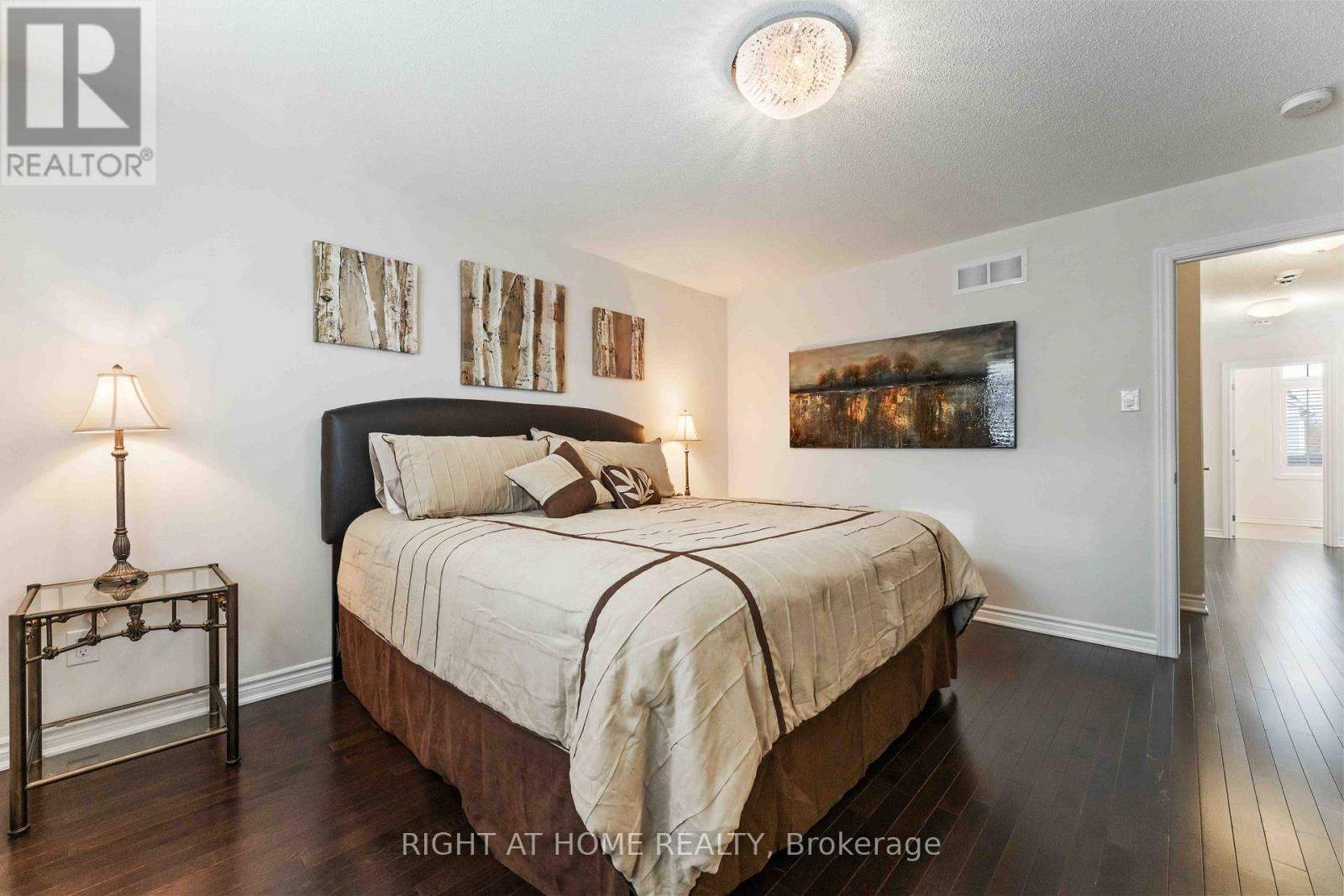 369 Autumnfield Street, Ottawa, ON - Indoor Photo Showing Bedroom