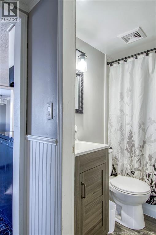 225 Woolastook Drive, Grand Bay-Westfield, NB - Indoor Photo Showing Bathroom