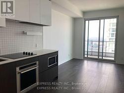 4911 - 950 PORTAGE PARKWAY Vaughan, ON L4K 0J7