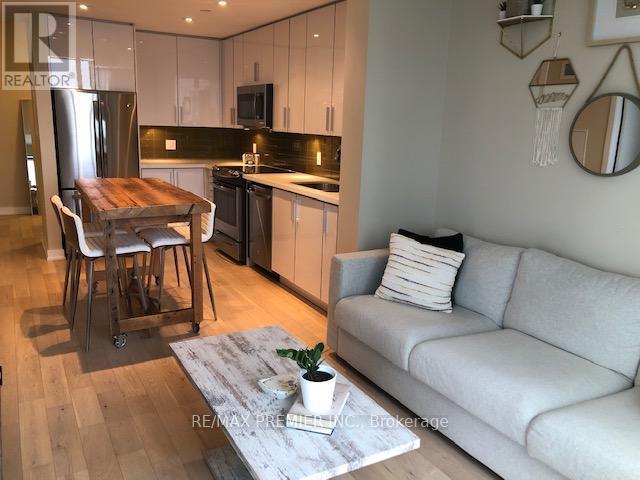 4210 - 2212 Lake Shore Boulevard W, Toronto, ON - Indoor Photo Showing Other Room