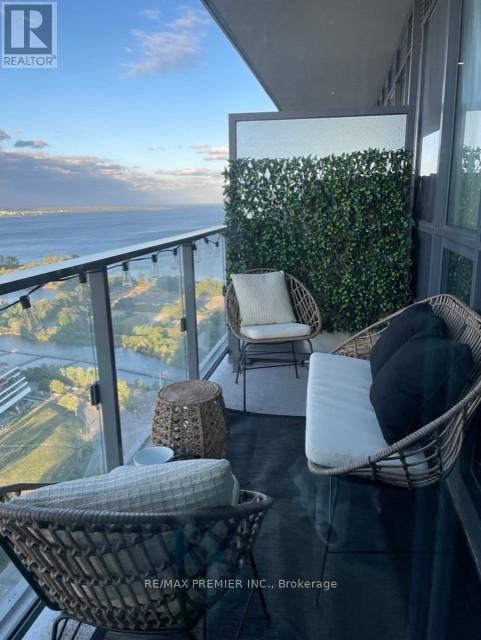 4210 - 2212 Lake Shore Boulevard W, Toronto, ON - Outdoor With Body Of Water With Exterior