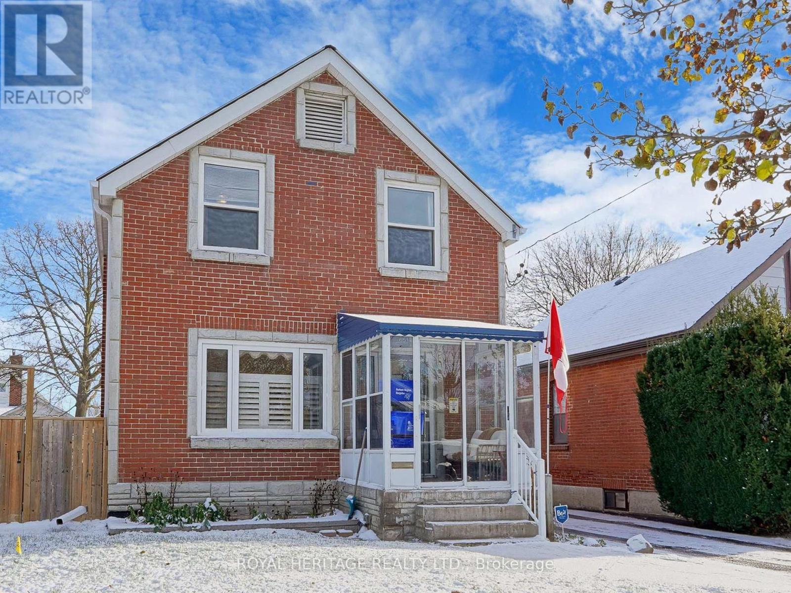 651 Somerville Avenue, Oshawa, ON - Outdoor