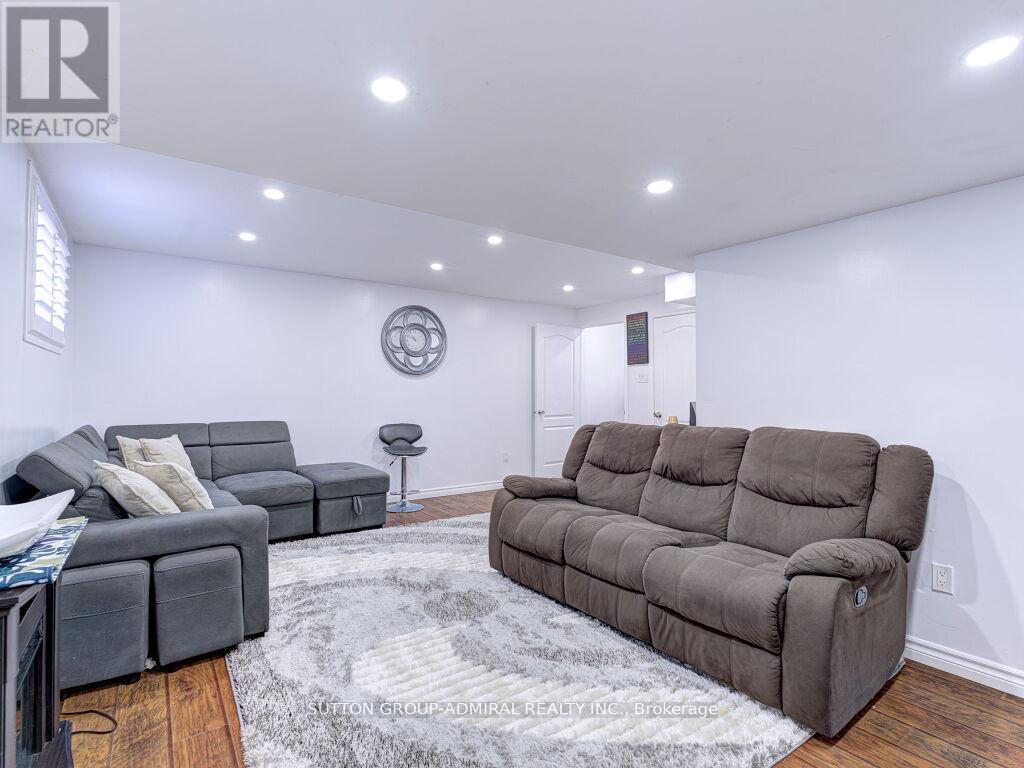 31 Palacebeach Trail, Hamilton, ON - Indoor