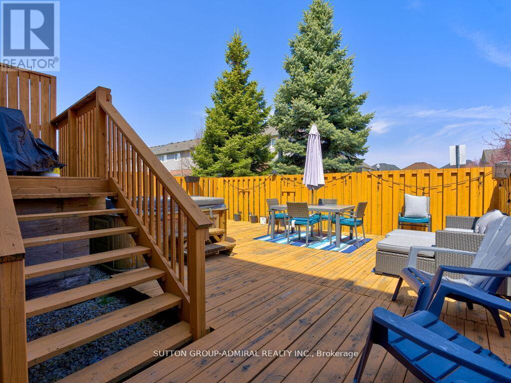 31 Palacebeach Trail, Hamilton, ON - Outdoor With Deck Patio Veranda