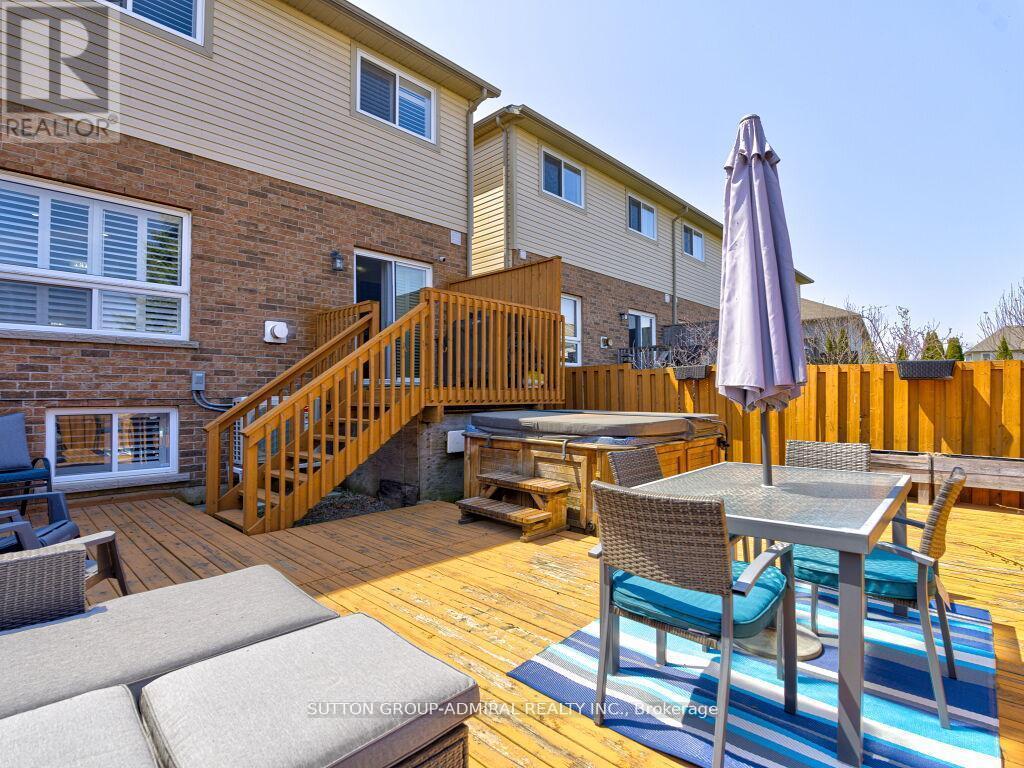 31 Palacebeach Trail, Hamilton, ON - Outdoor With Deck Patio Veranda With Exterior