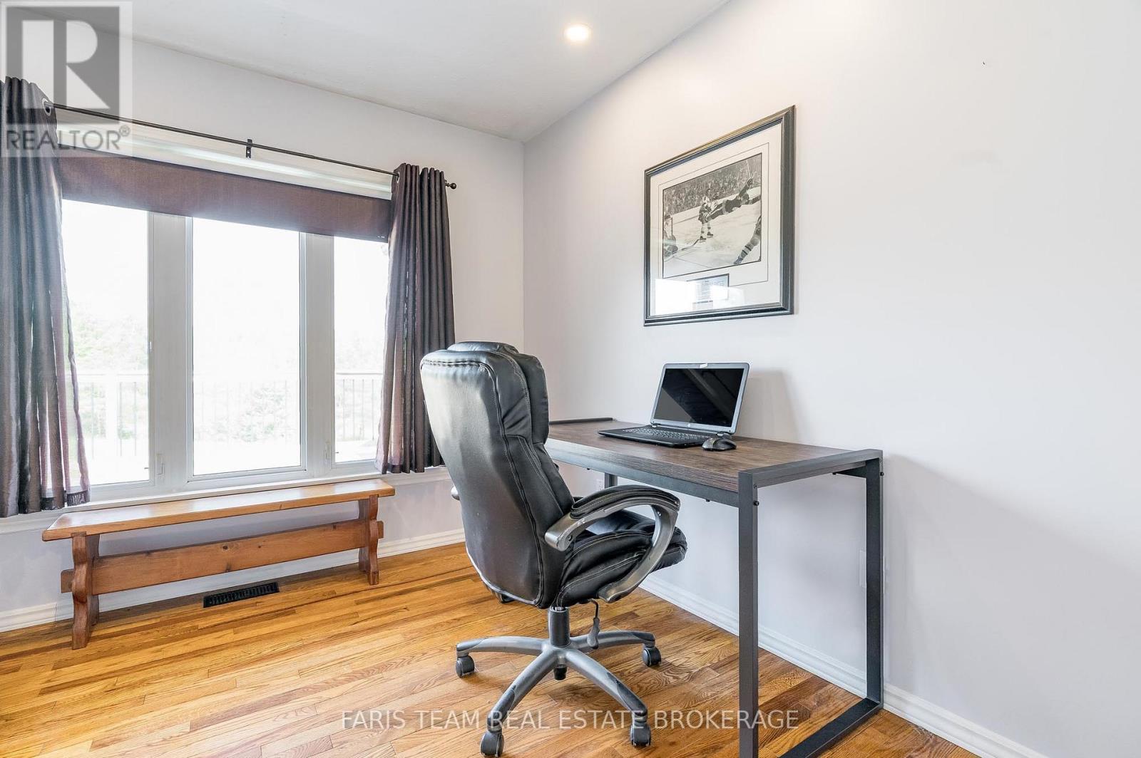 735519 West Back Line, West Grey, ON - Indoor Photo Showing Office