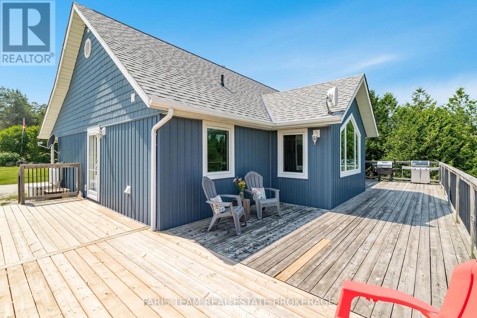 735519 West Back Line, West Grey, ON - Outdoor With Deck Patio Veranda With Exterior