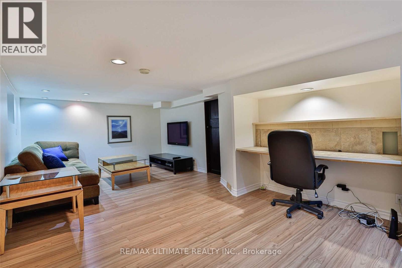 49 Fourth Street, Toronto, ON - Indoor