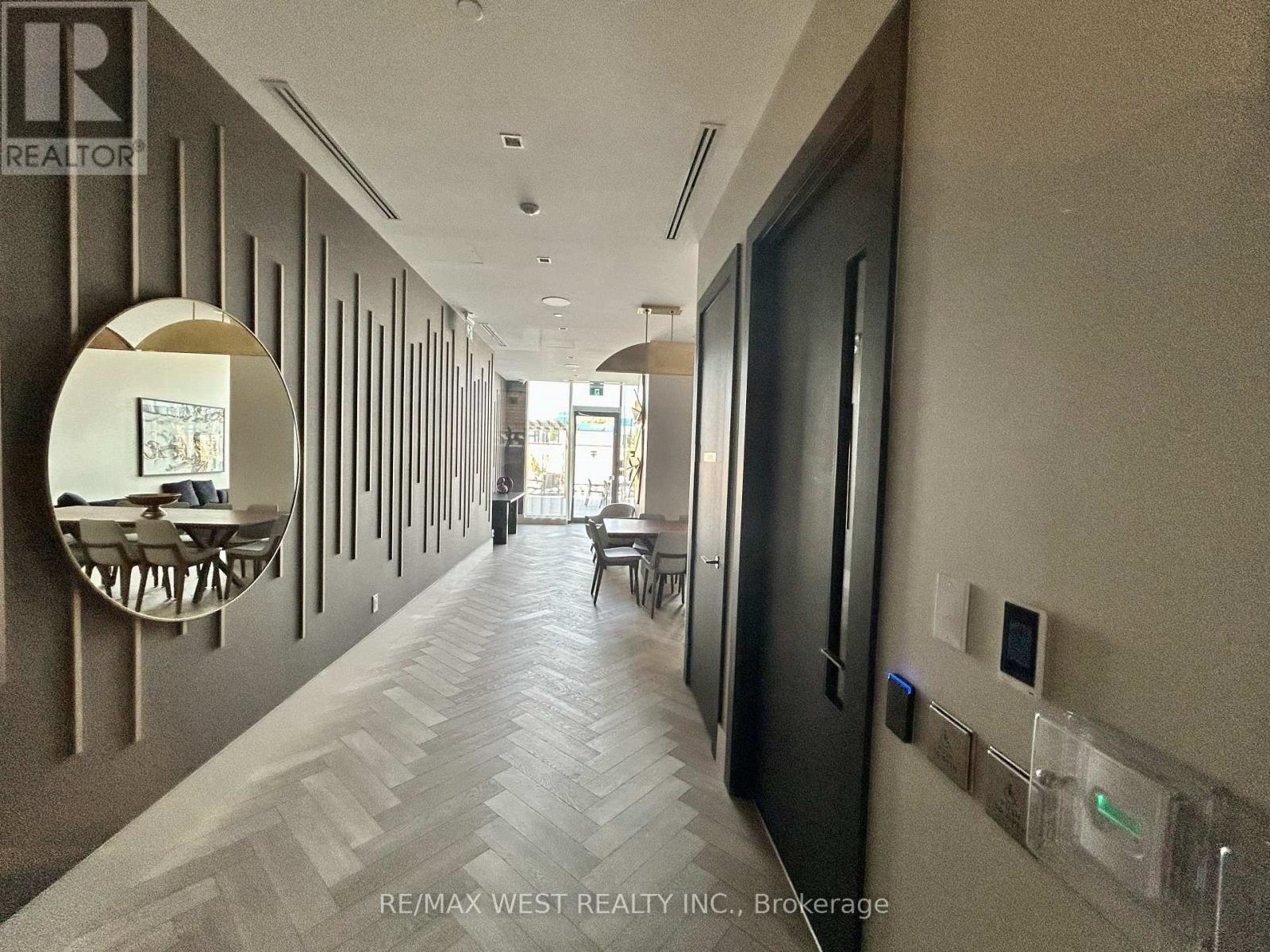 1831 - 2545 Simcoe Street N, Oshawa, ON - Indoor Photo Showing Other Room