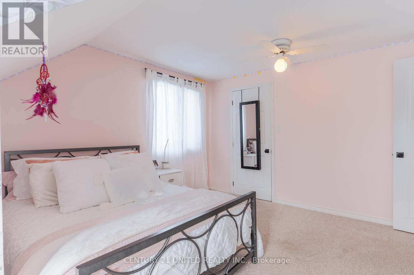 193 Kenedon Drive, Kawartha Lakes (Emily), ON - Indoor Photo Showing Bedroom