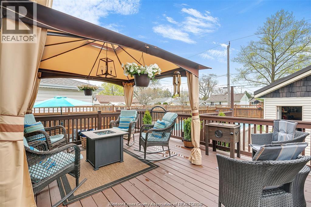 1634 Olive, Windsor, ON - Outdoor With Deck Patio Veranda With Exterior