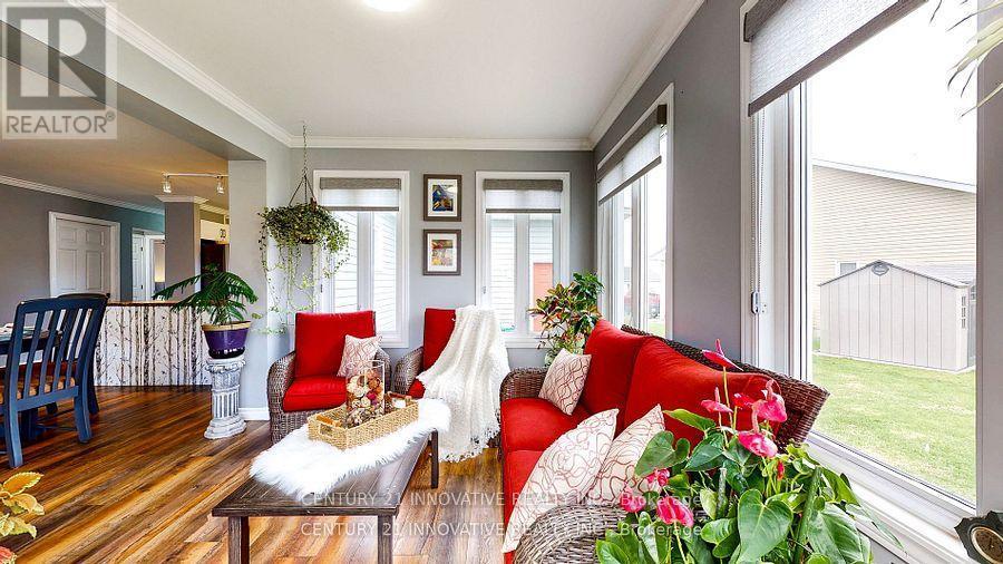 15 Ainsworth Drive, Ramara, ON - Indoor Photo Showing Other Room