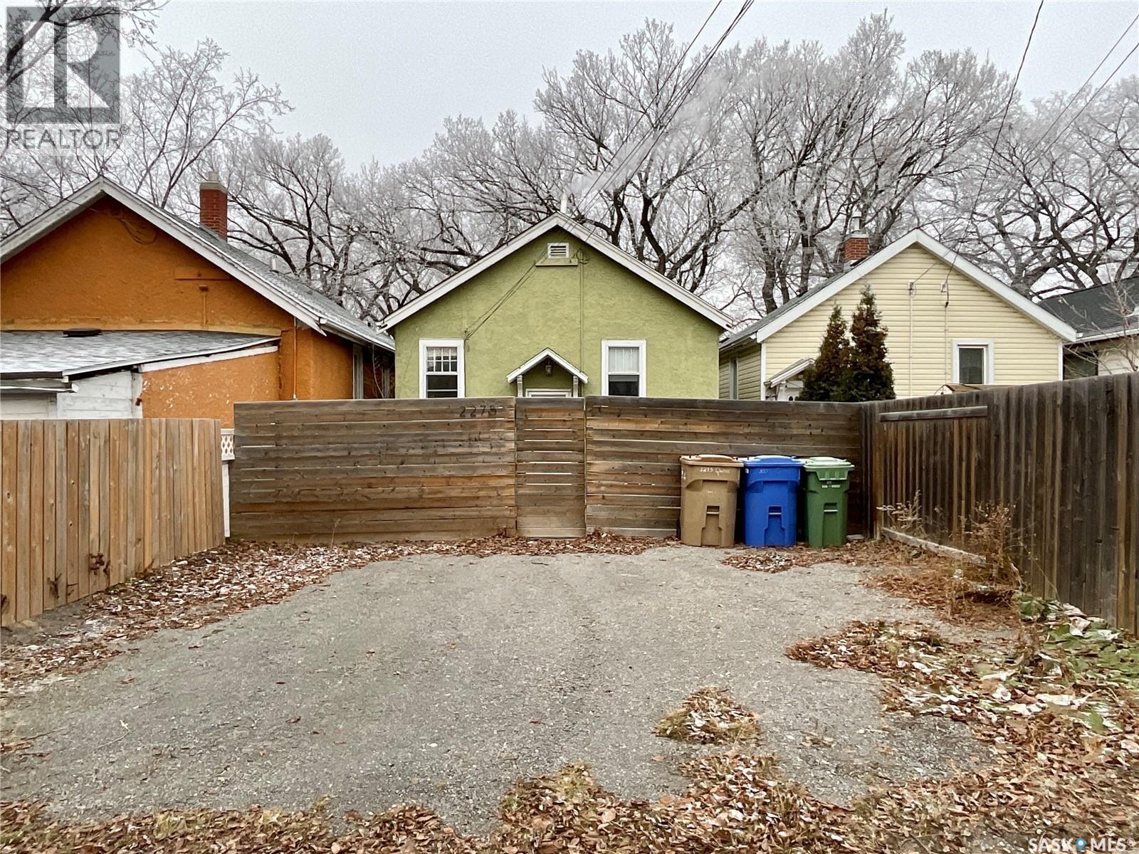 2275 Quebec Street, Regina, SK - Outdoor