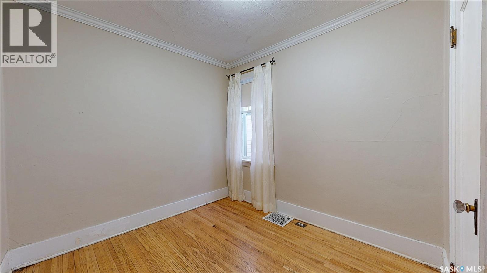 2275 Quebec Street, Regina, SK - Indoor Photo Showing Other Room