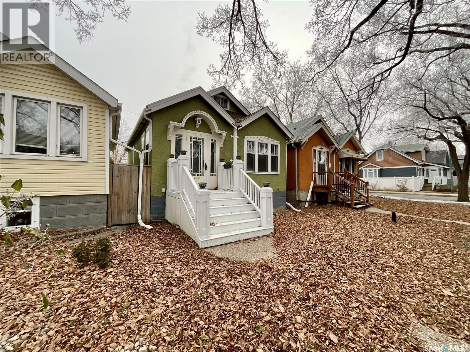2275 Quebec Street, Regina, SK - Outdoor With Facade