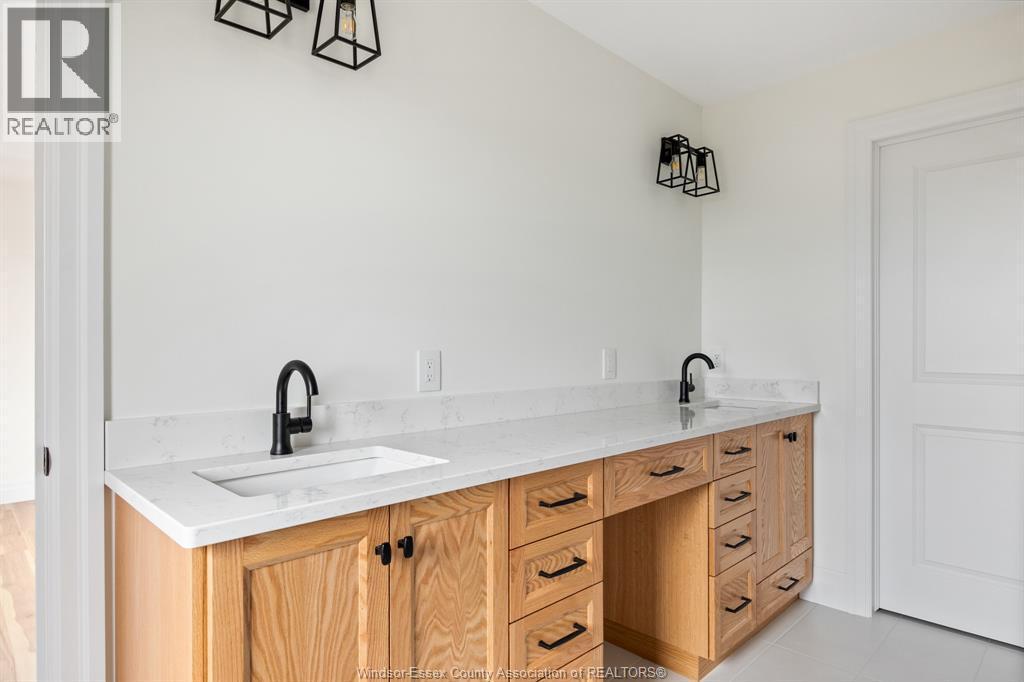 1198 Campana Crescent, Lakeshore, ON - Indoor