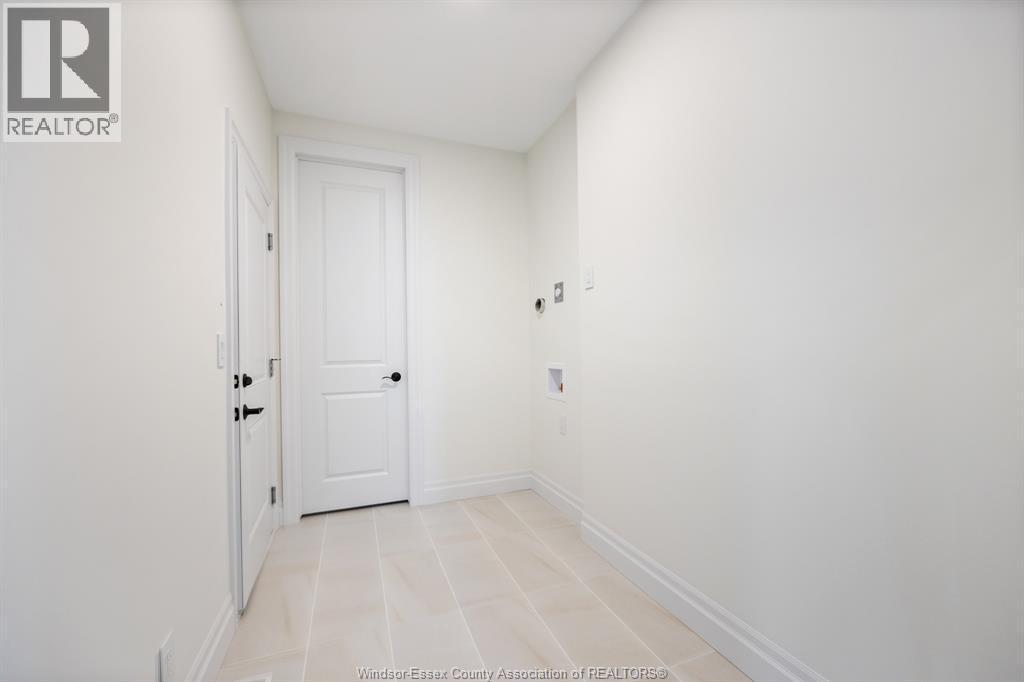 1198 Campana Crescent, Lakeshore, ON - Indoor Photo Showing Other Room