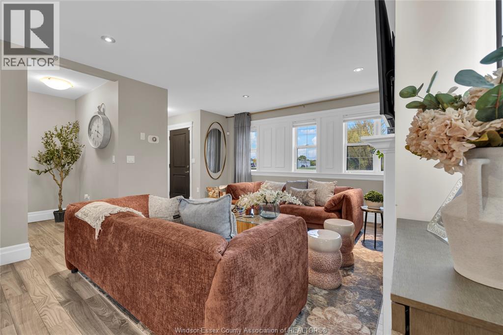 8475 Wyandotte Unit# 116, Windsor, ON - Indoor