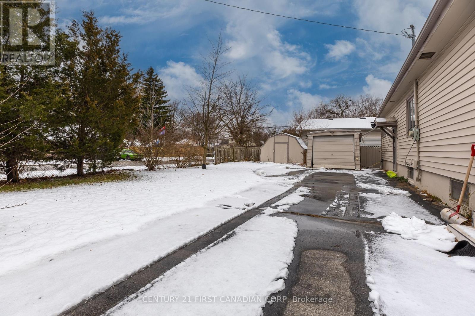 49 Mcnay Street, London East (East C), ON - Outdoor