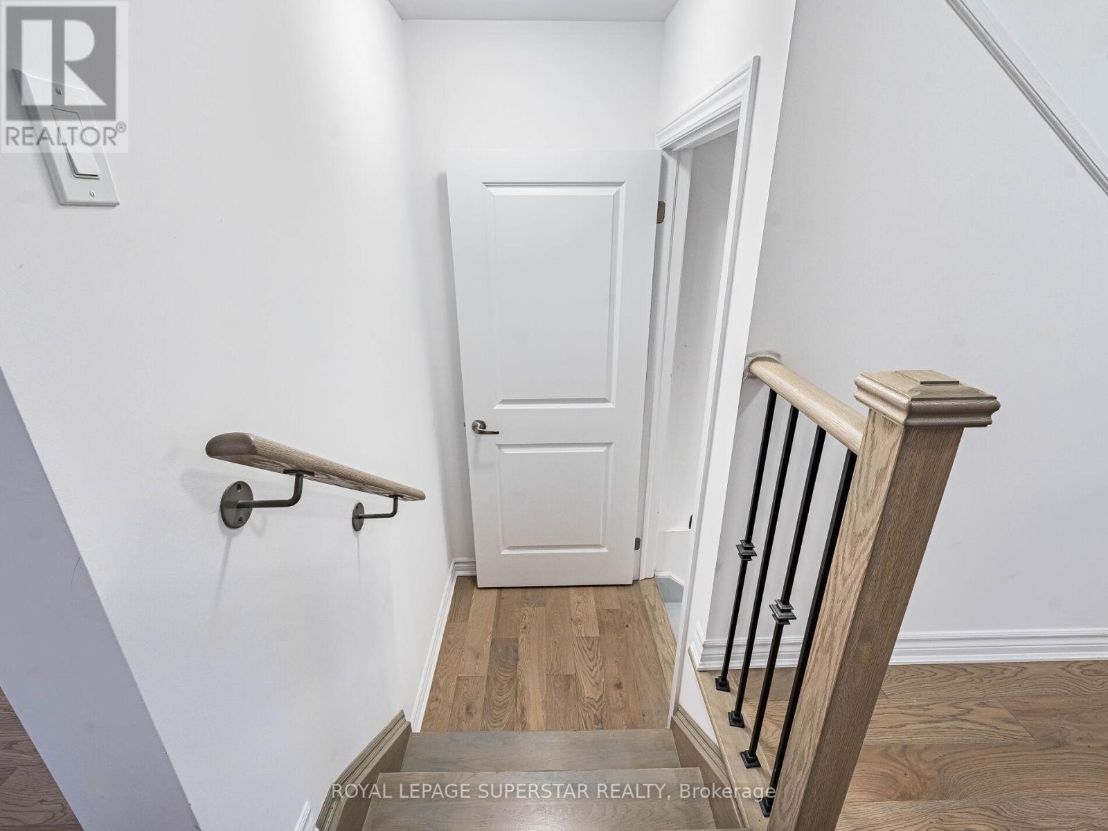 42 Eberhardt Drive, Wasaga Beach, ON - Indoor Photo Showing Other Room