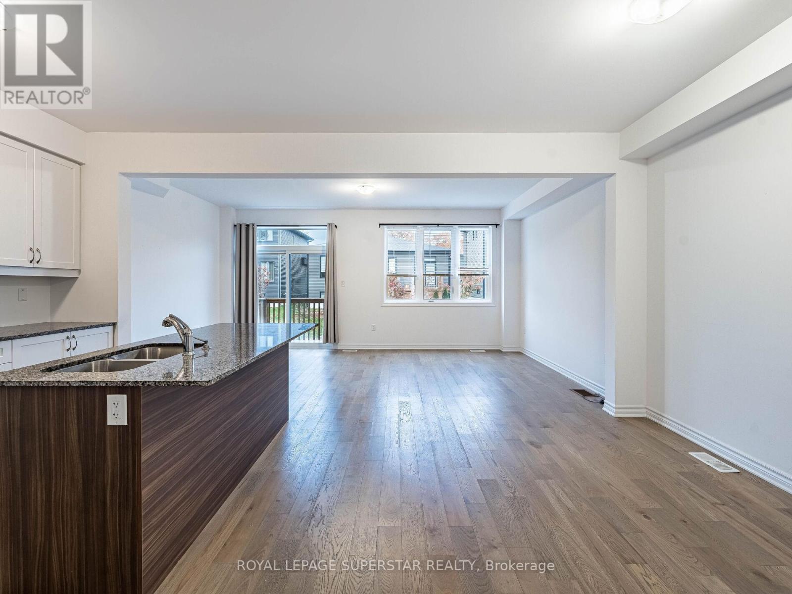 42 Eberhardt Drive, Wasaga Beach, ON - Indoor