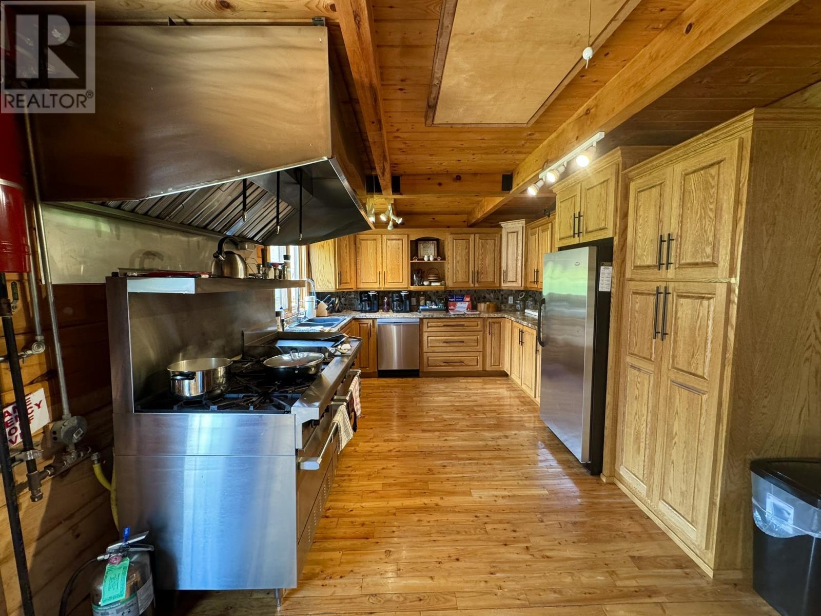 00 Bear Cliff Lodge, Glenwood Area, NL