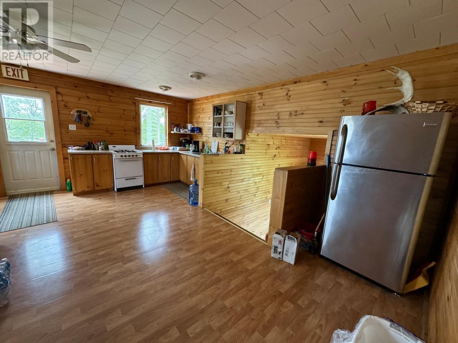 00 Bear Cliff Lodge, Glenwood Area, NL